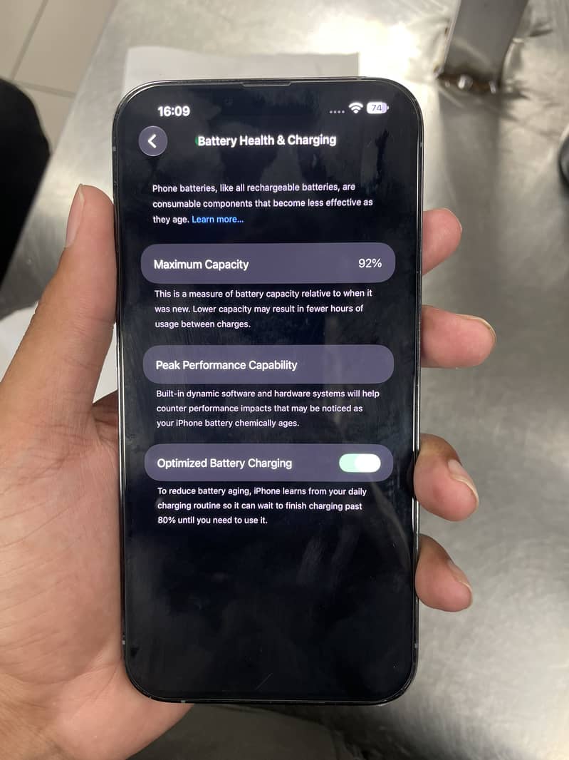 Apple iPhone 13 Pro Max 6