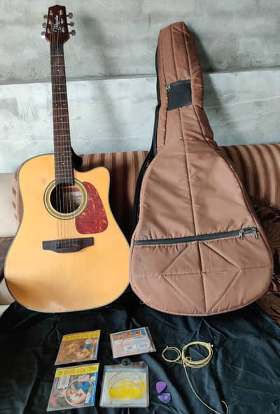 Semi Acoustic Guitar TAKAMINE Brand Good Condition