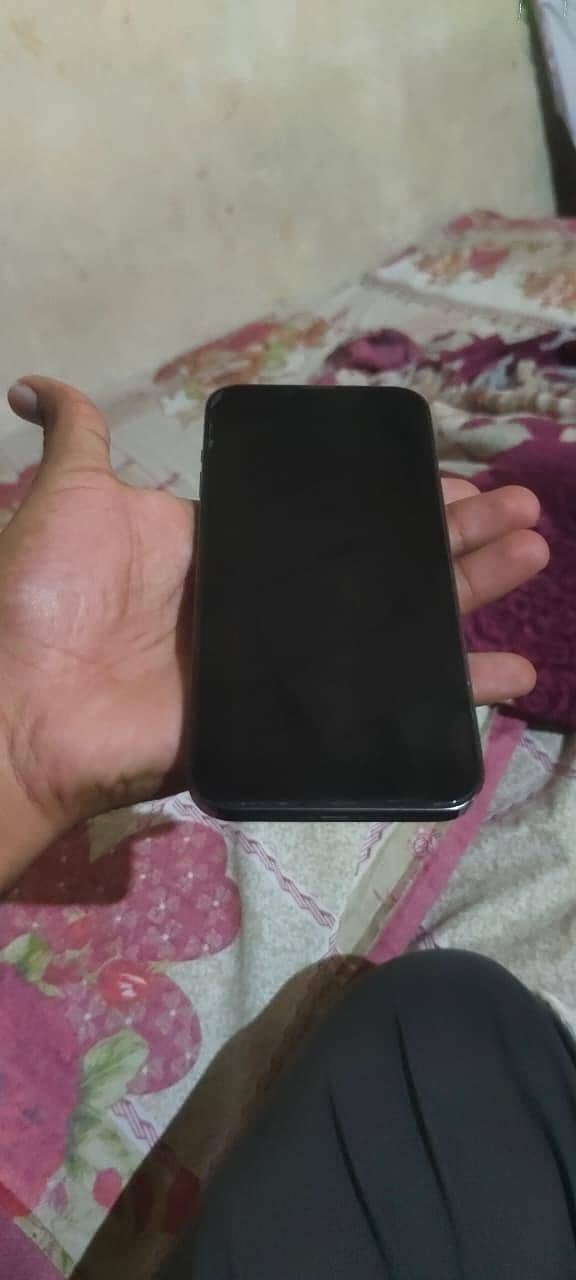 Apple iPhone 13 Pro Max 5