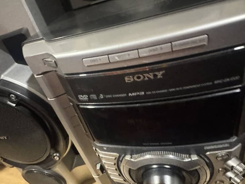 Sony sound system 12