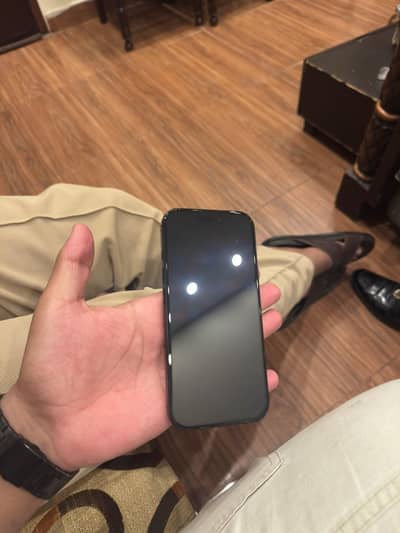 Apple iPhone 16 Pro