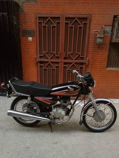 Honda 125 2008 1st owner read add first old is gold