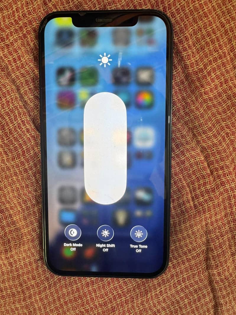 Apple iPhone 12 7
