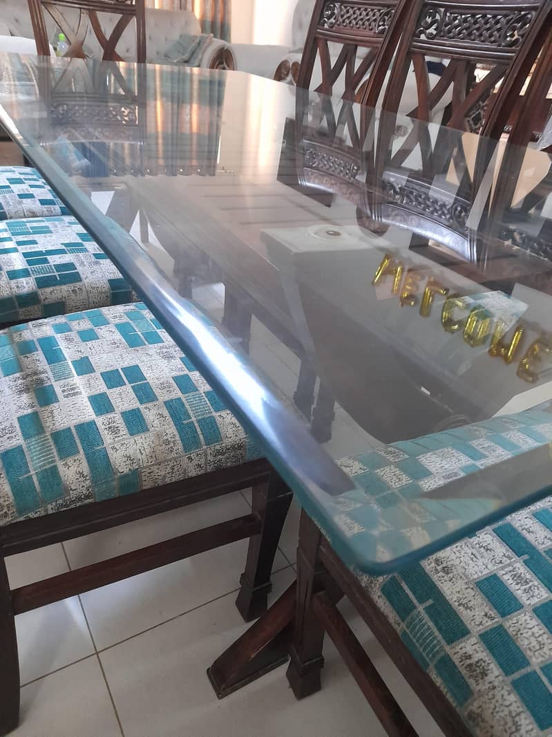 Dining table with 8 chairs 1