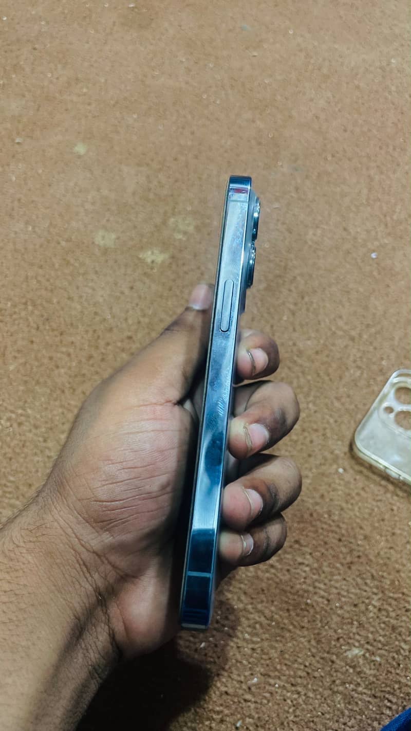 Apple iPhone 13 Pro 5