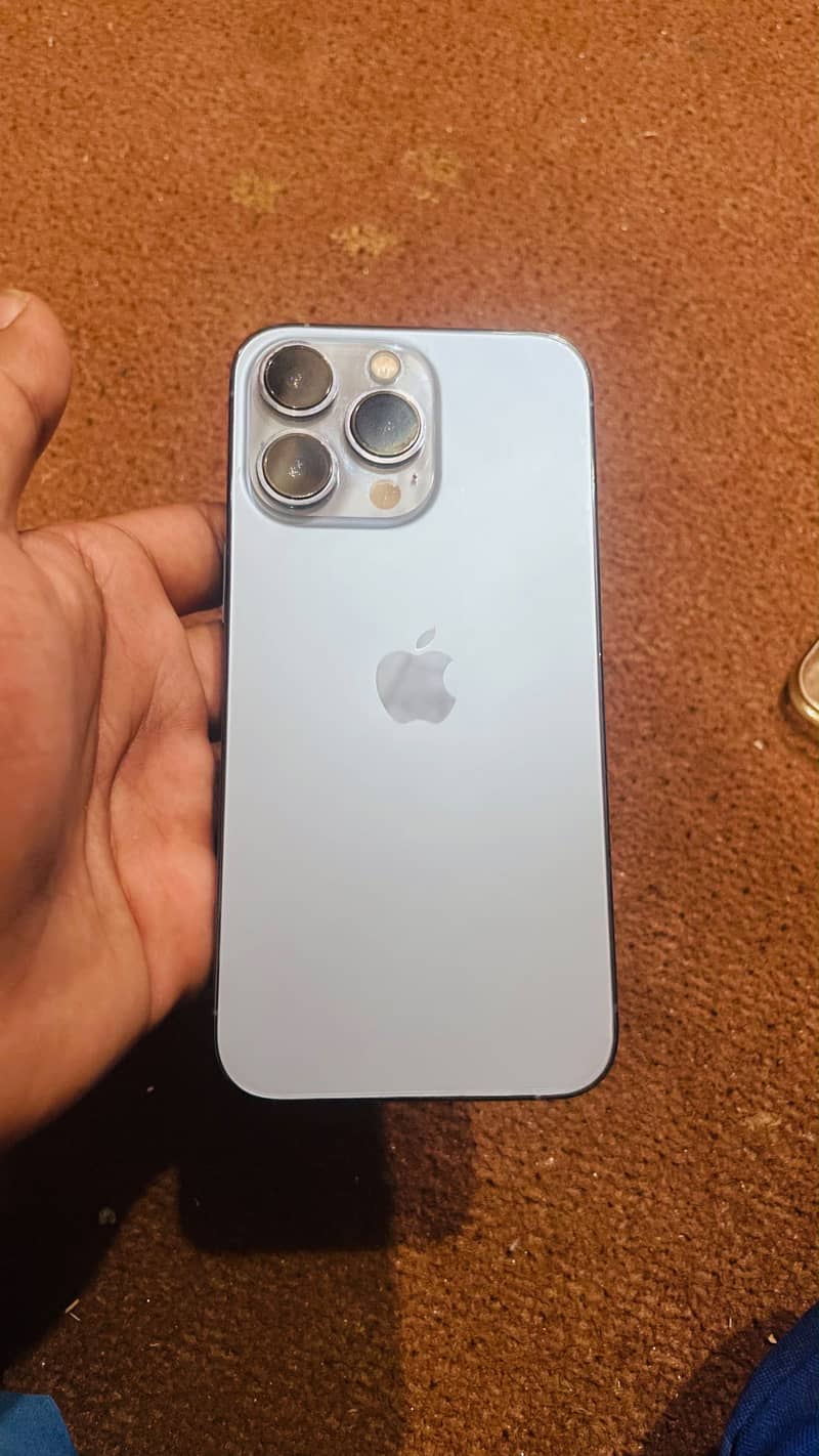 Apple iPhone 13 Pro 6