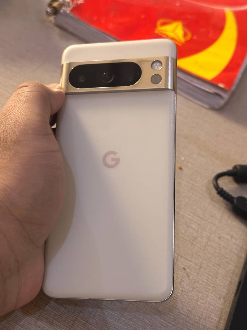 Google Pixel 8 Pro 5