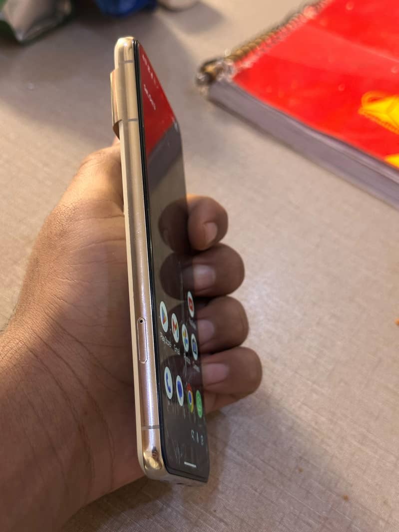 Google Pixel 8 Pro 6
