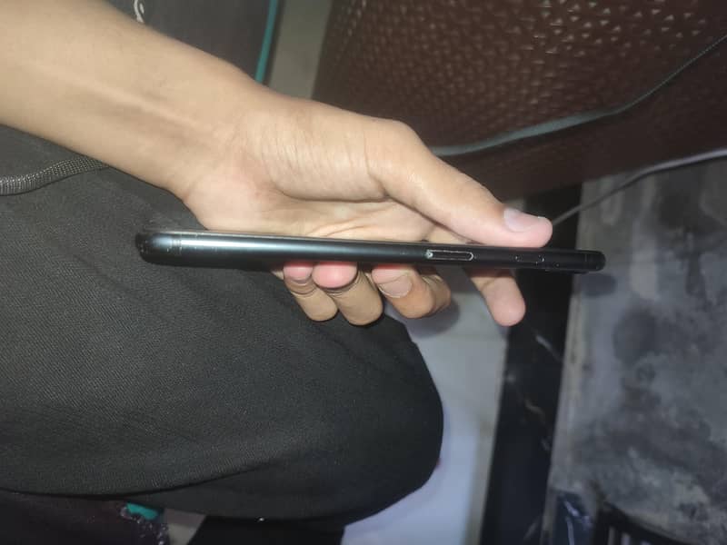 Apple iPhone 7 Plus 2