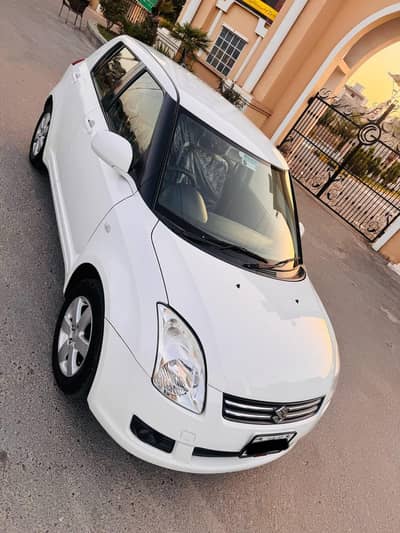 Suzuki Swift 2021 DLX Automatic Navigation