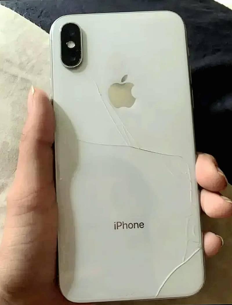 Apple iPhone X 4