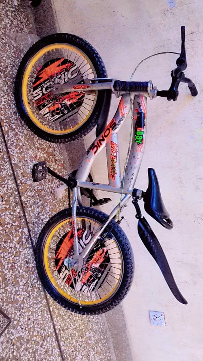 Sonic cycle size 20" 0