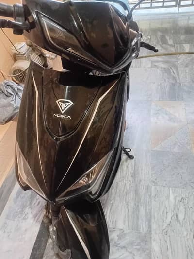 MDKA Electric Scootie
