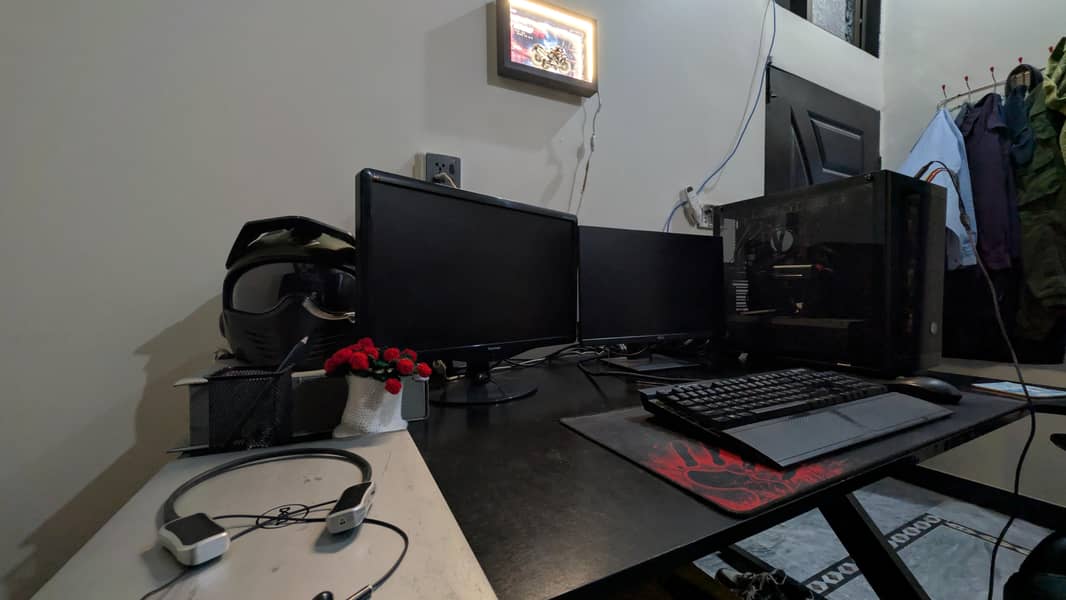 Gaming PC Setup l Video Editing Rendering 4
