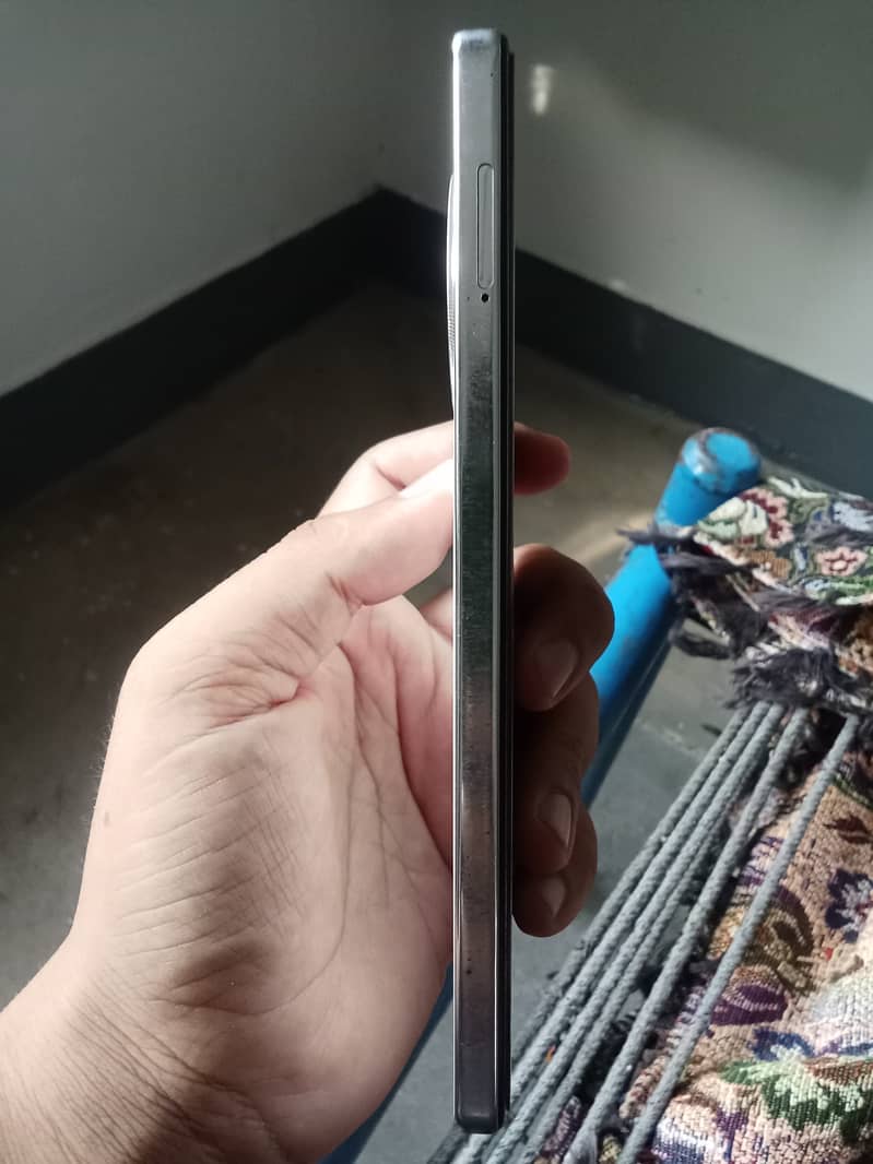 Tecno CAMON 30 1