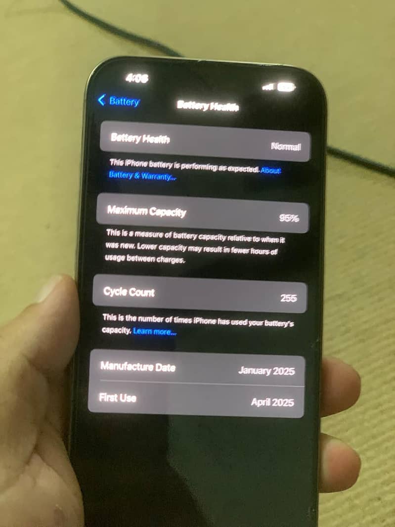 Apple iPhone 16 Pro Max 2