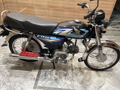 Cd 70 2026 model Sale URGENT GENUINE 2880 KM DRIVE