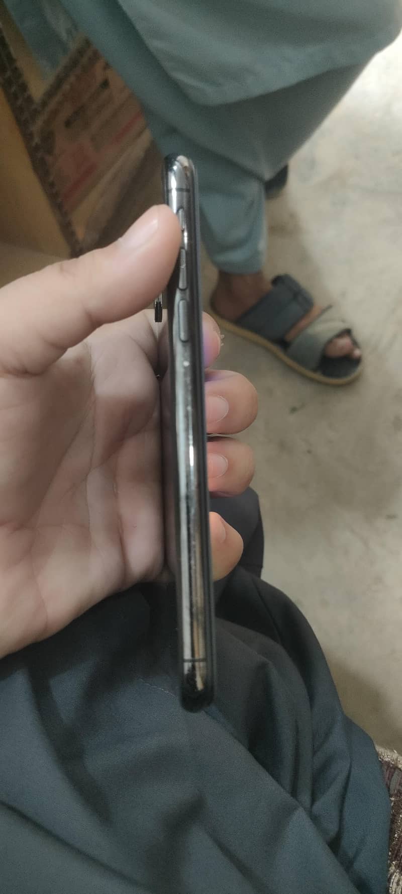 Apple iPhone X 3