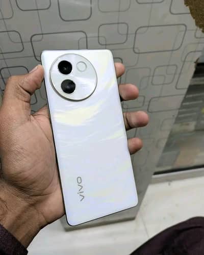 Vivo V30e. 12+256 GB PTA Approved All Good condition