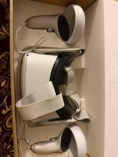 Meta Quest 2 256GB VR Headset – Excellent Condition