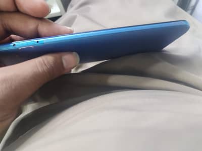 pova new 4gb 64gb