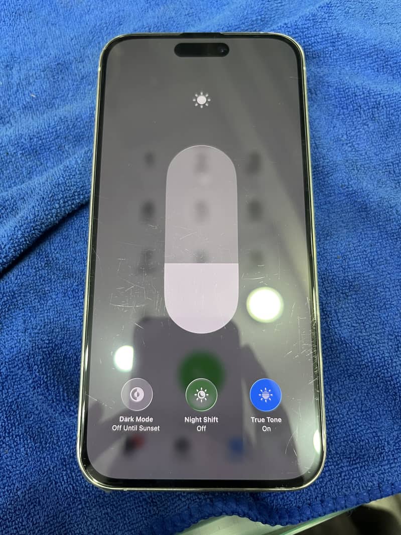 Apple iPhone 14 Pro Max 2