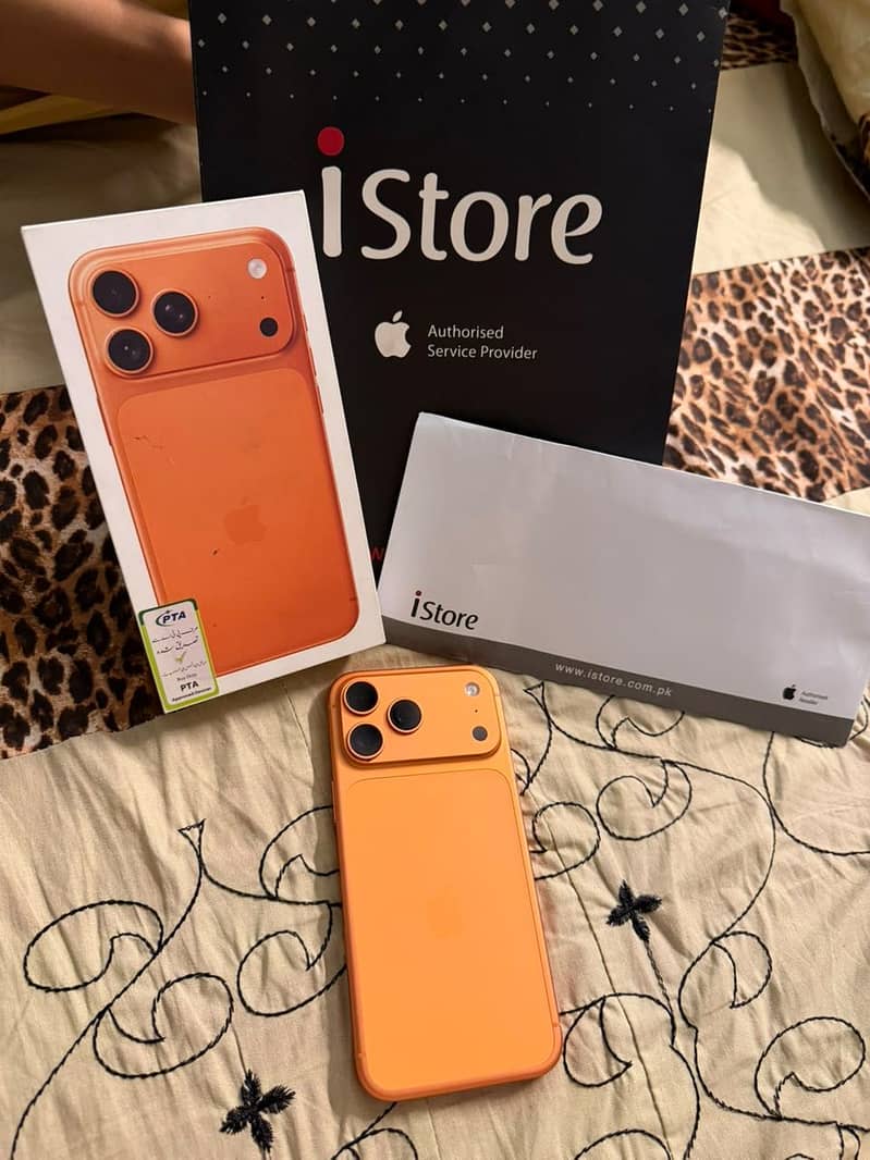 Apple iPhone 17 Pro Max 5