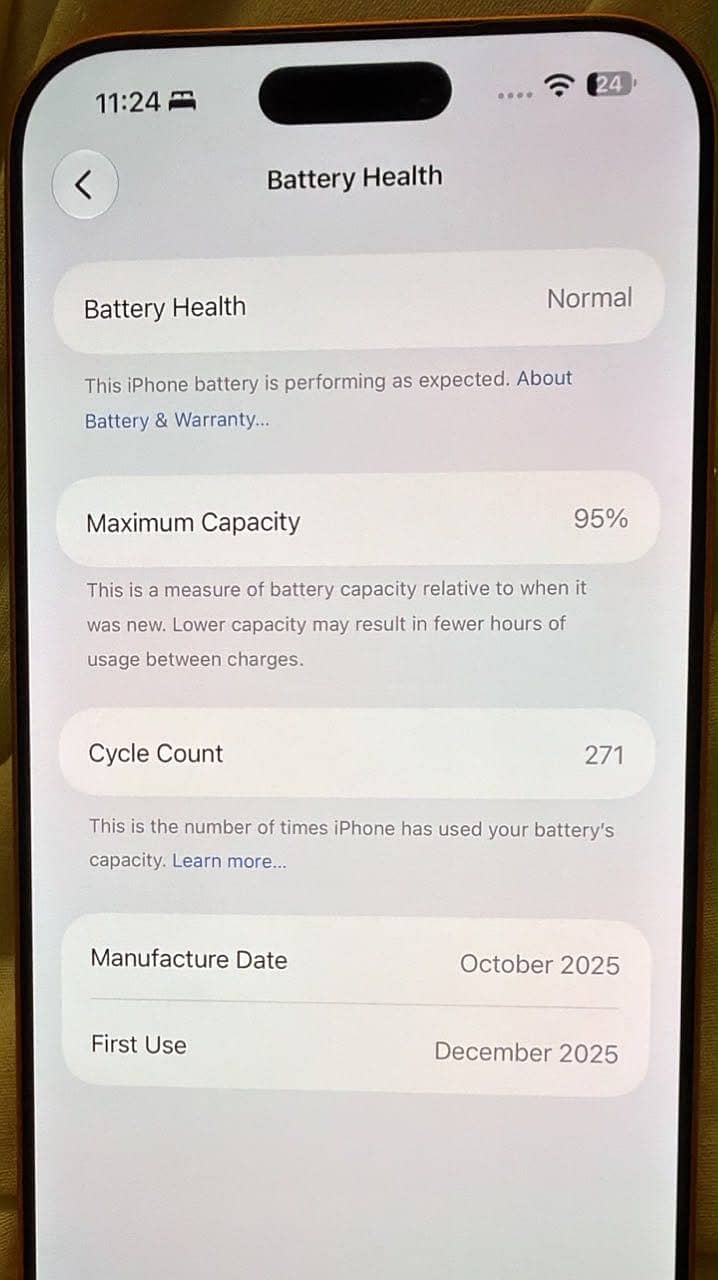 Apple iPhone 17 Pro Max 7