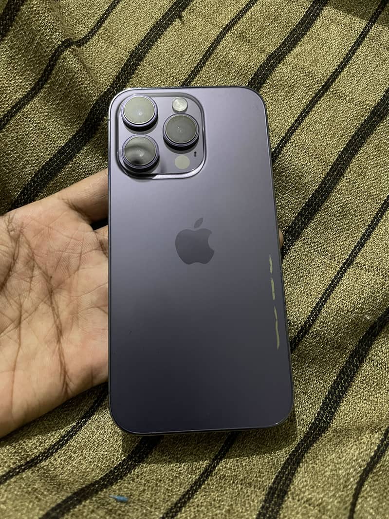 Apple iPhone 14 Pro 3