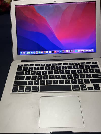 MacBook Air2017 model 512gbssd with charger cori5 backpack 03119189699