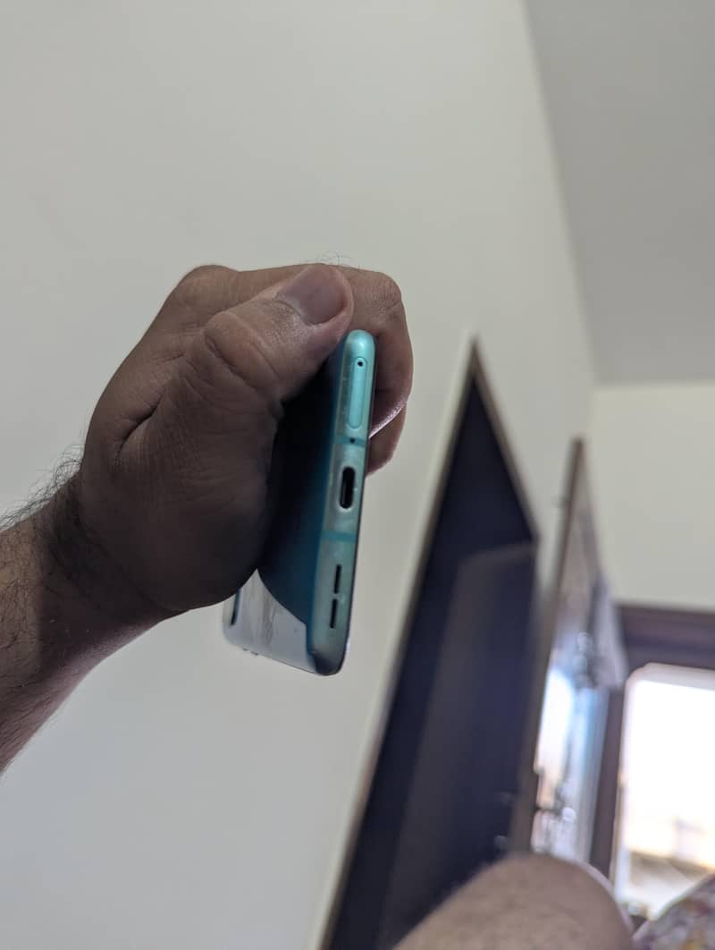 One Plus 8T 4