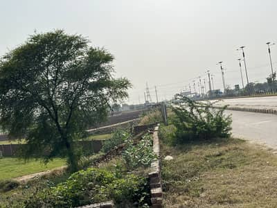 5 marla commercial property LDA city link road 180 wide