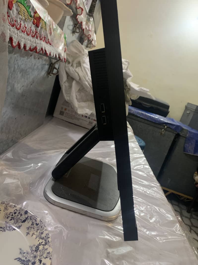 LCD big size 3