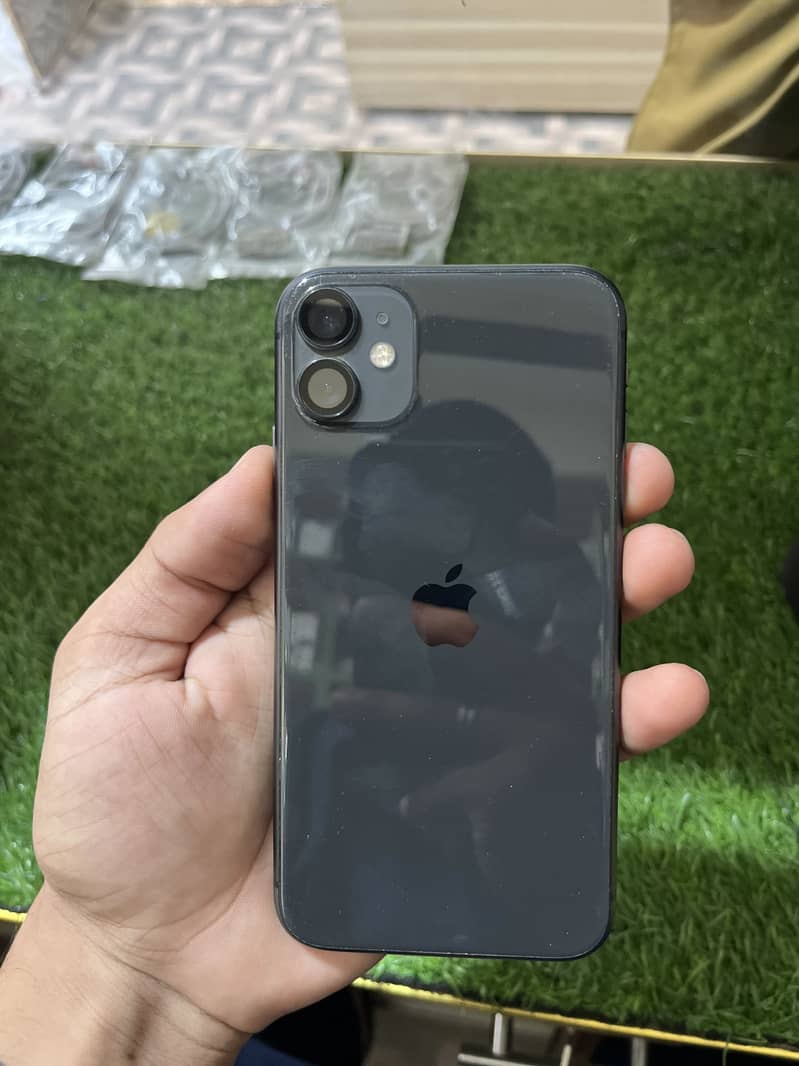 Apple iPhone 11 1