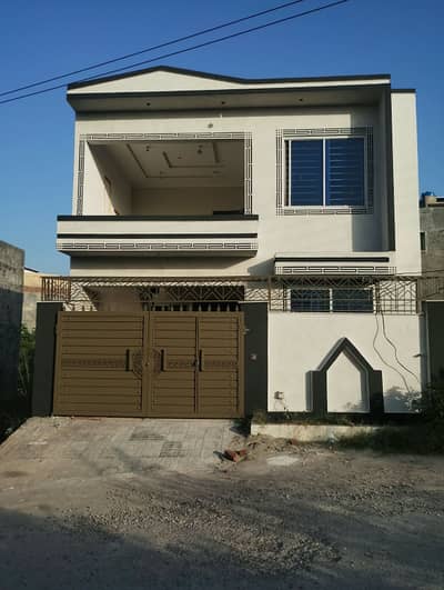 5 marla 1-5 STORY HOUSE FOR SALE