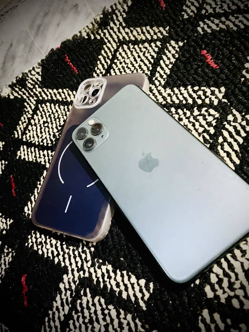Apple iPhone 11 Pro Max 1