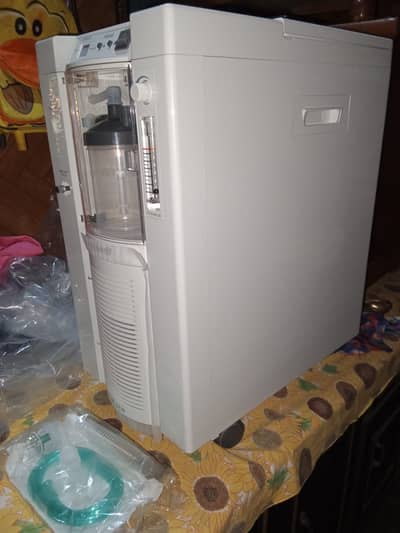 Oxygen concentrator