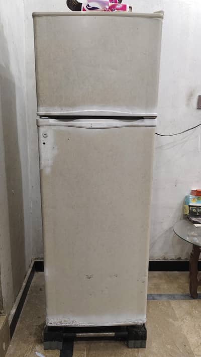 Dawlance Medium size fridge