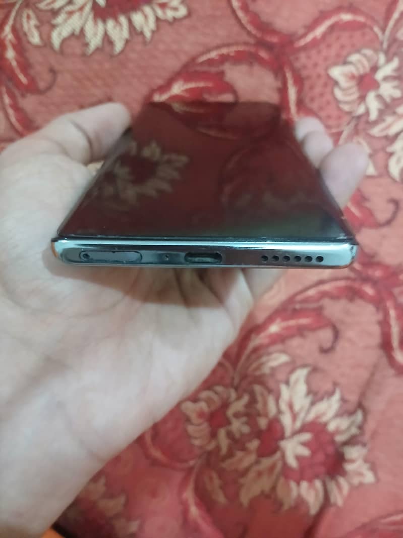 Infinix Zero 40 7