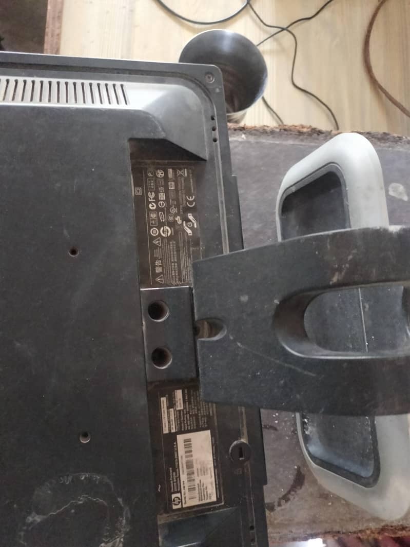 computer wali LED 2