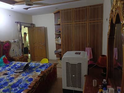 5.5 Marla Ground Portion For Rent ( Near Qurban School )