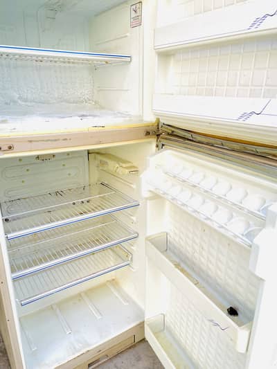 Dawlance Fridge