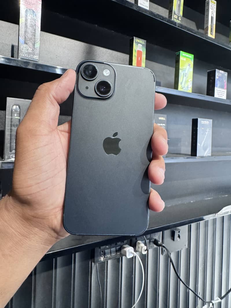 Apple iPhone 14 3