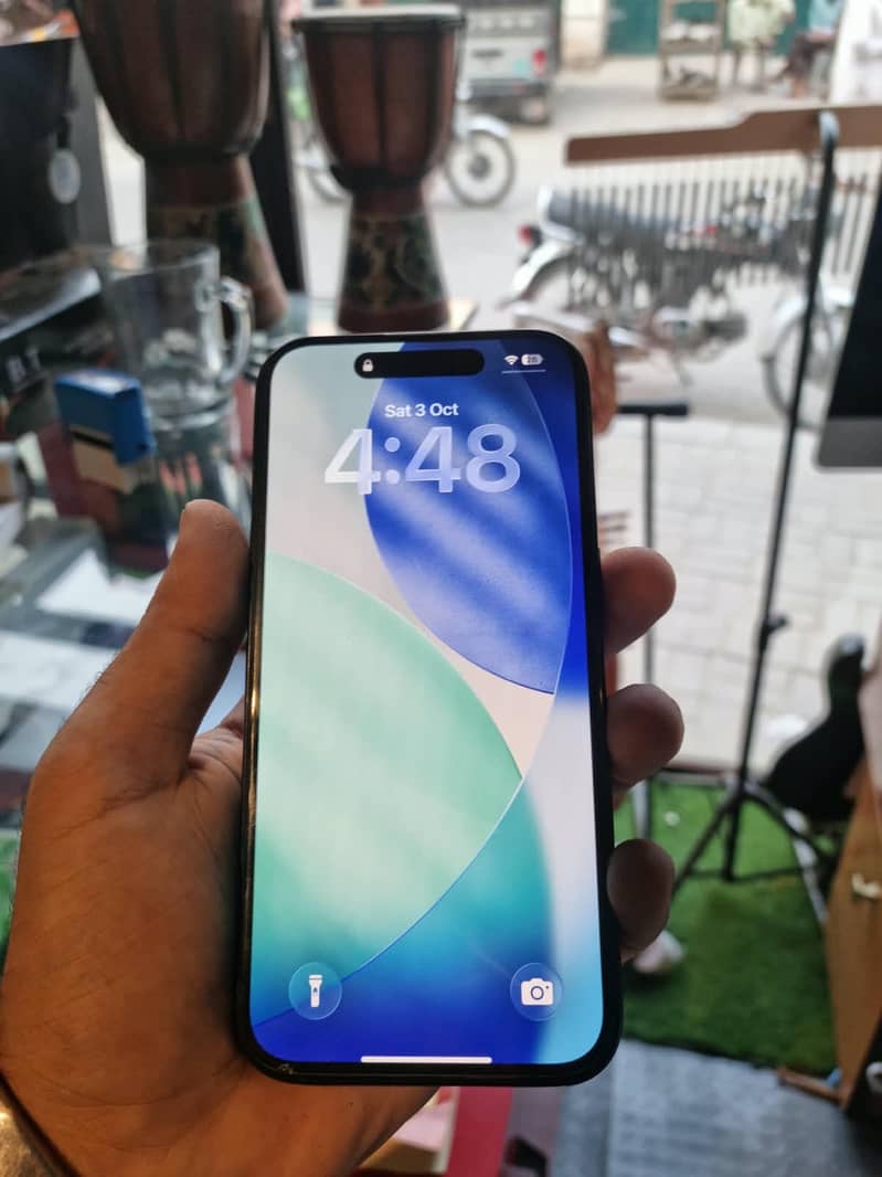Apple iPhone 15 Pro 0