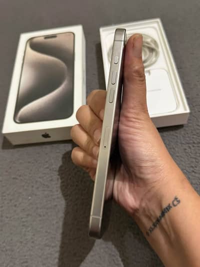 Apple iPhone 15 Pro Max
