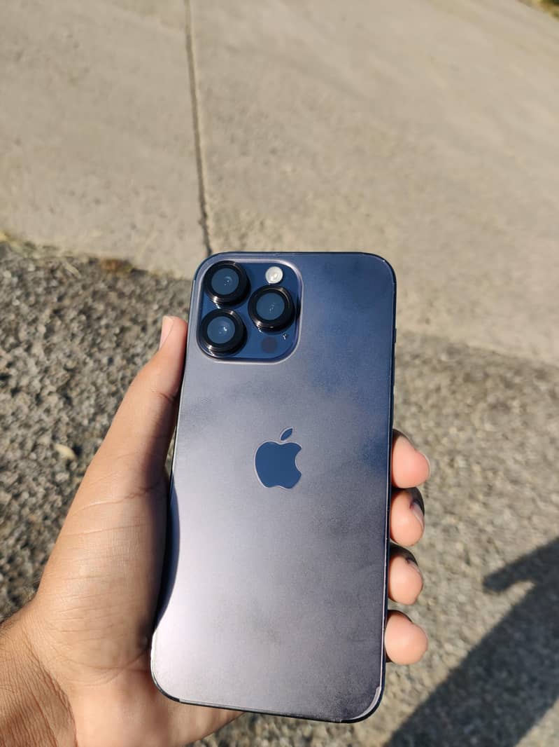 Apple iPhone 14 Pro Max 4