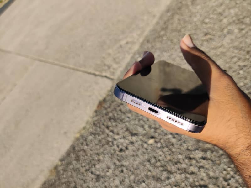Apple iPhone 14 Pro Max 5