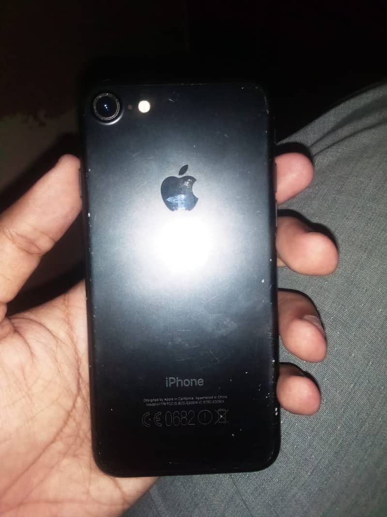 Apple iPhone 8 Plus 2