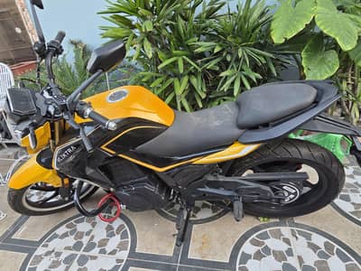 Velktra Bolt Yellow Bumblebee 2026 Used