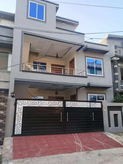 8 marla DUBEL STORY house for sale